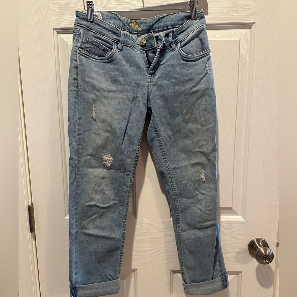 Tommy Bahama Light Wash Slim Boyfriend Jeans